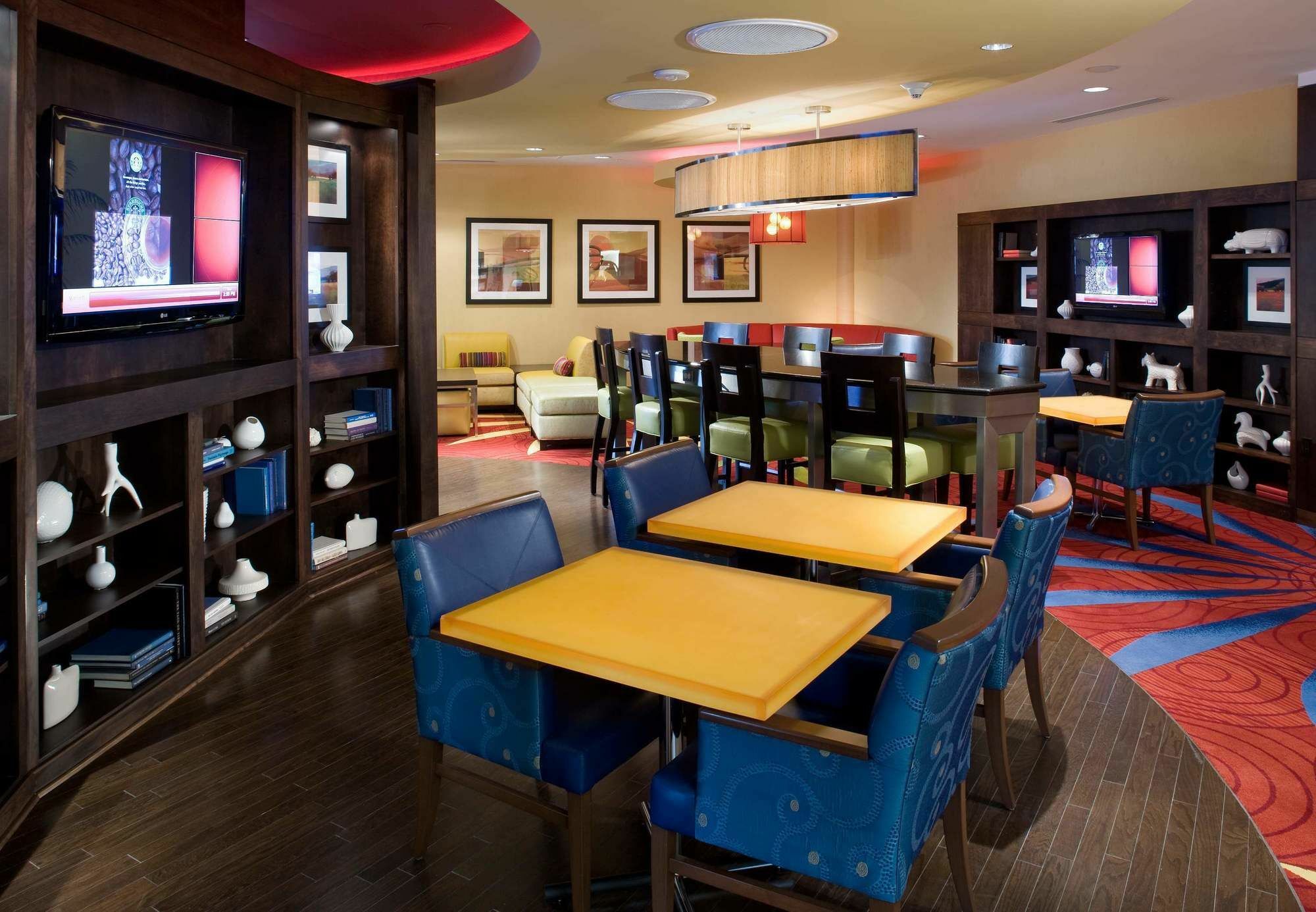 Delta Hotels By Marriott Chesapeake Norfolk מראה חיצוני תמונה