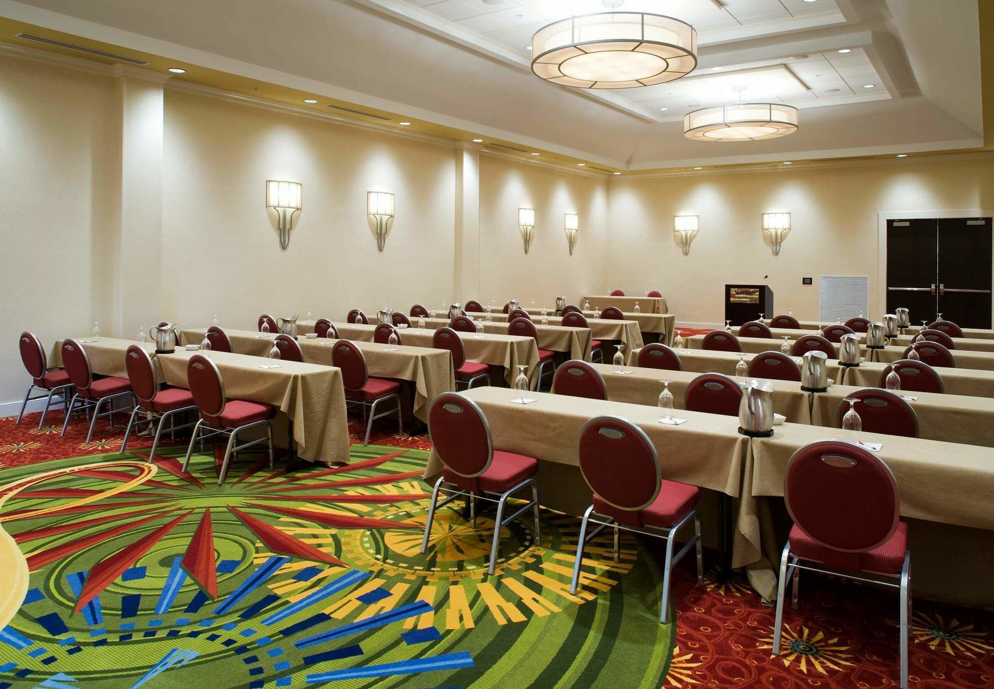 Delta Hotels By Marriott Chesapeake Norfolk מראה חיצוני תמונה