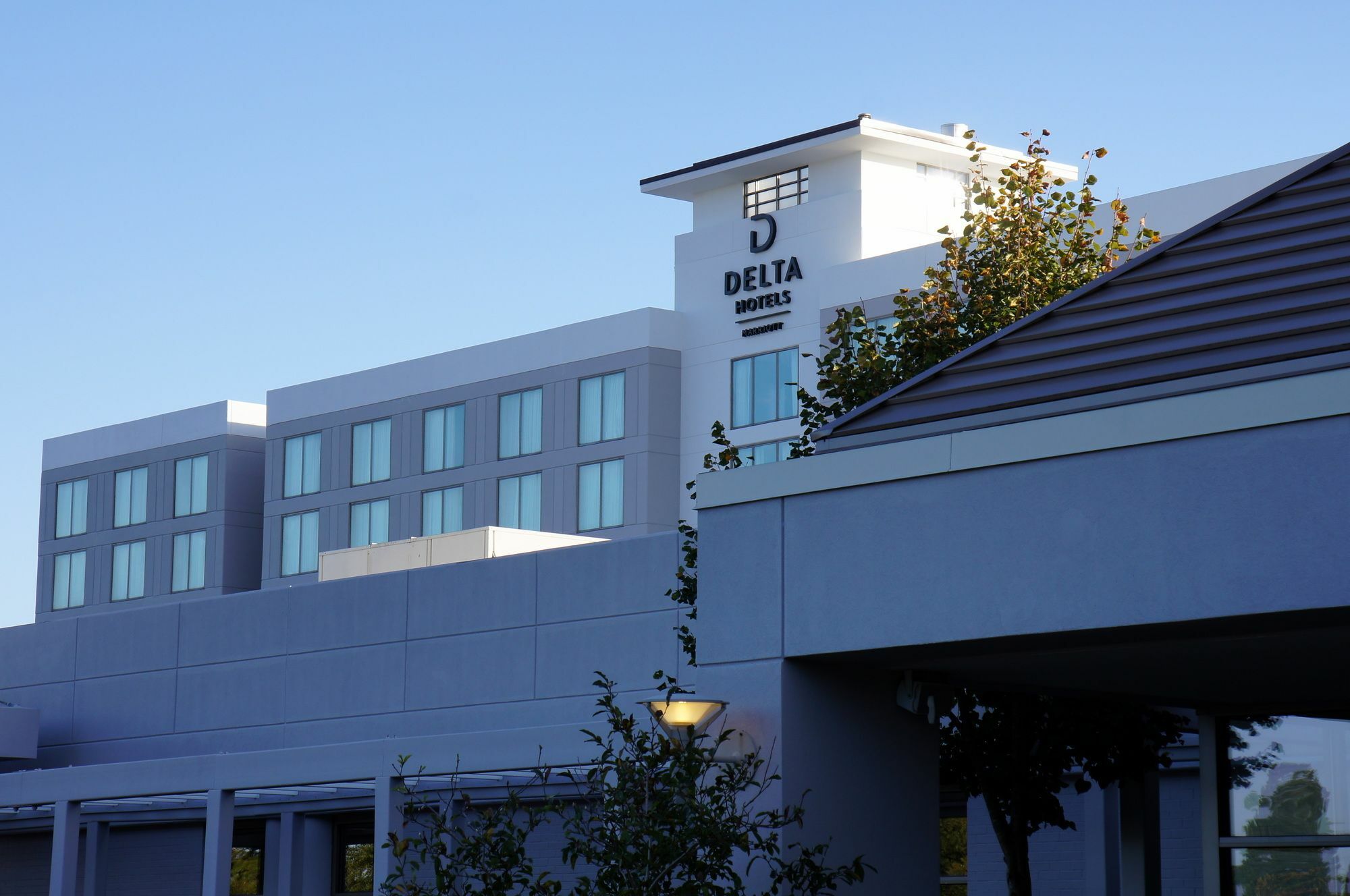 Delta Hotels By Marriott Chesapeake Norfolk מראה חיצוני תמונה